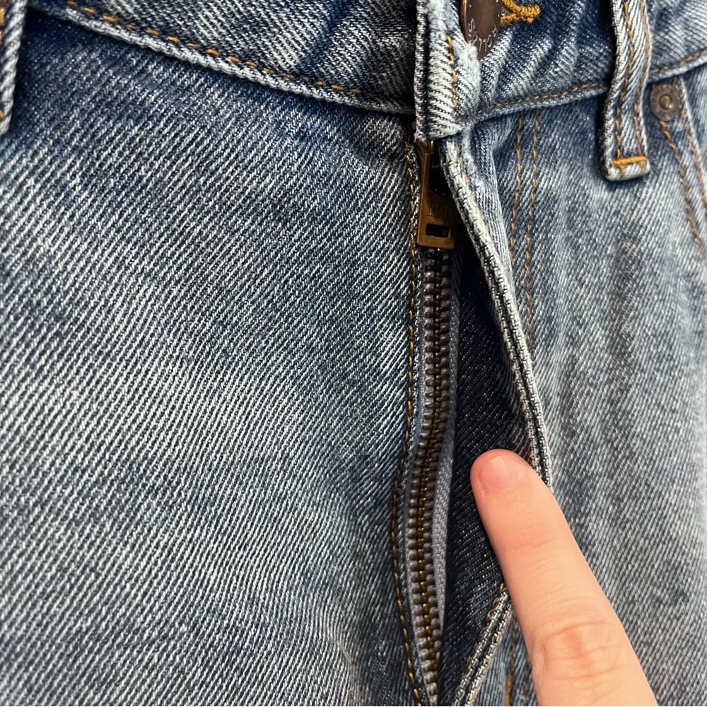 NWT ROLLA’S 34x25” STUBS Slim Short Leg - Stoned Rip Jeans (SAMPLE) - Picture 7 of 12